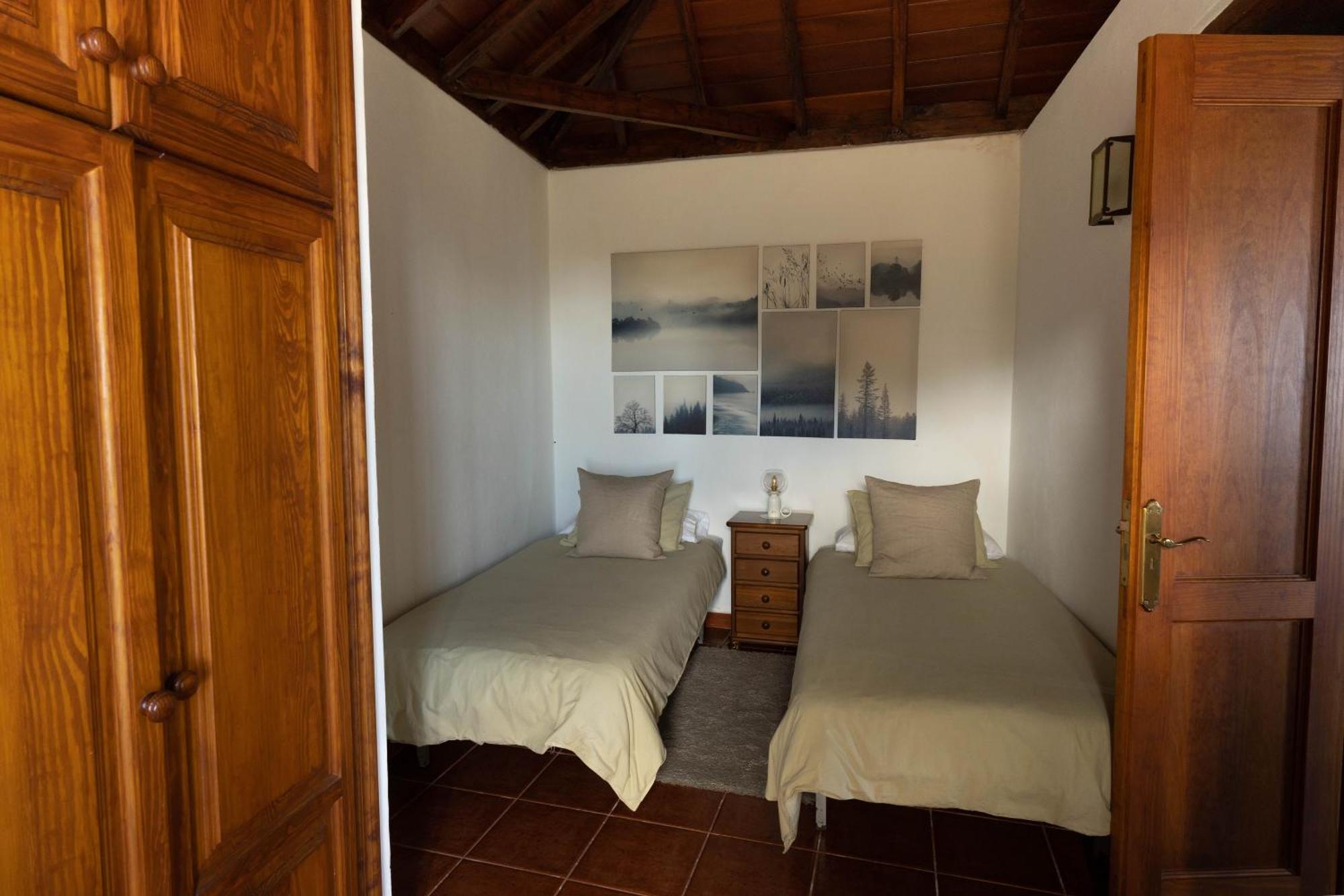 איקוד דה לוס וינוס Las Casitas Del Bebedero - Yoga & Ecoturismo מראה חיצוני תמונה